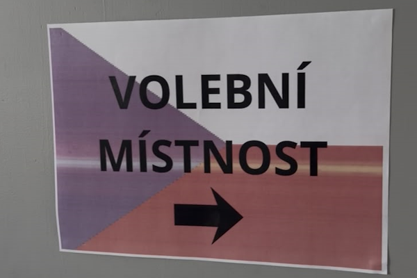 Sliby v kampani a boj o voliče