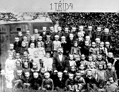 1909 10 trida1
